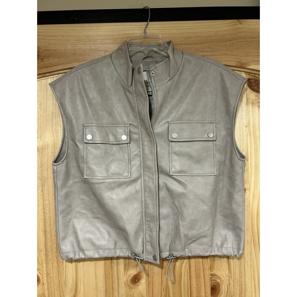 Bagatelle Women’s Faux Leather Vest Zip Front Pockets Silver Buttons Beige  L